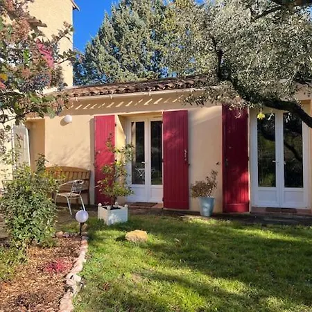 Le Du Mas Holiday home Bagard